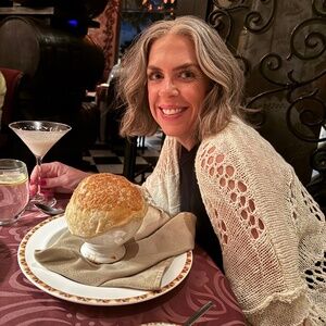 Meet your Posher, Alicia